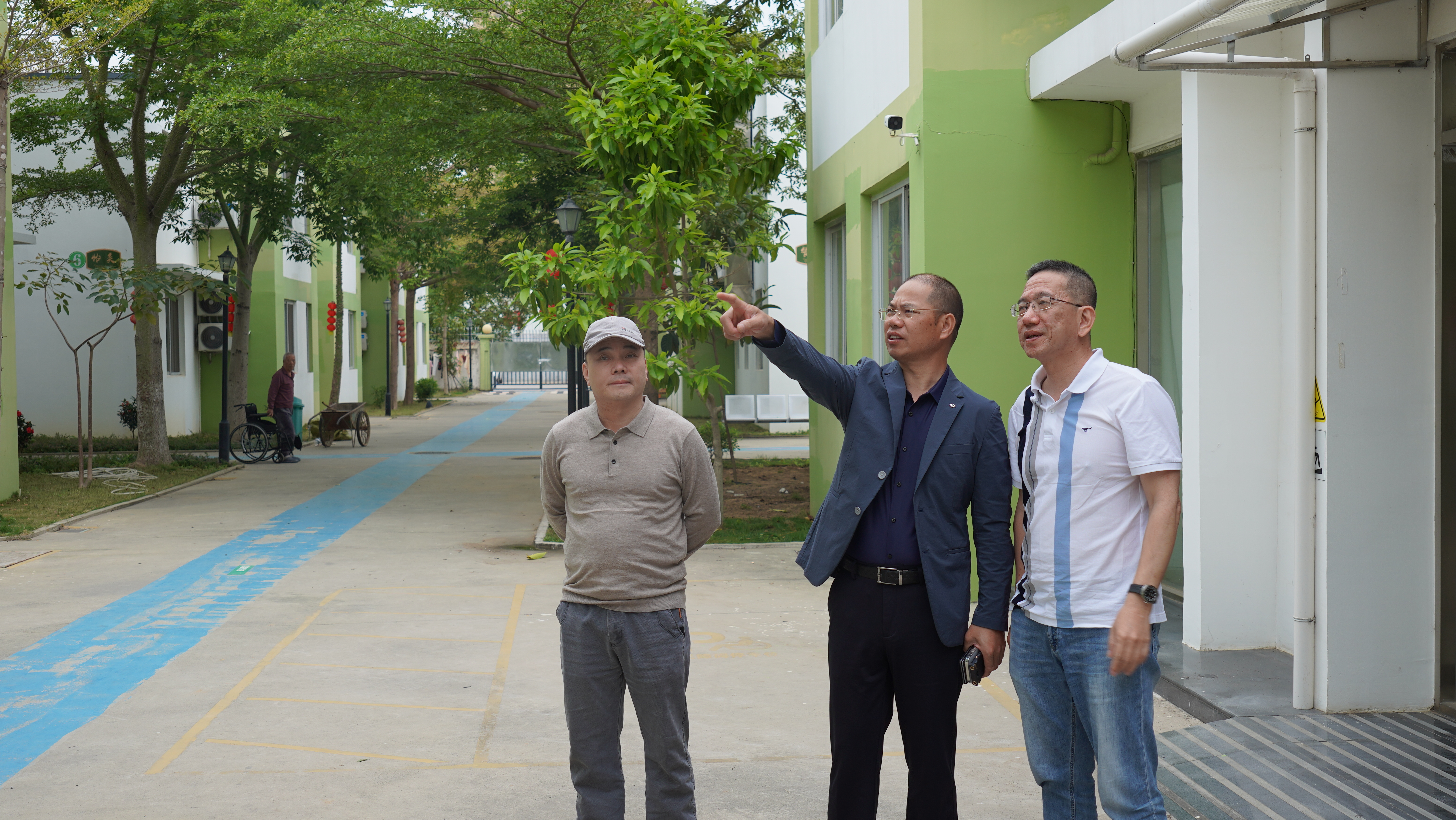 参观汕头市龙湖区青溪健养园园区